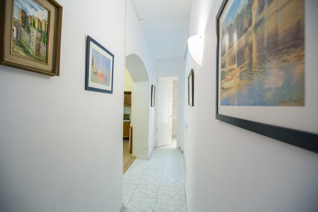 Apartamentos Catedral Málaga Exterior foto